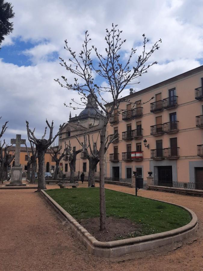 Plaza San Salvador Apartment Ciudad Rodrigo Luaran gambar